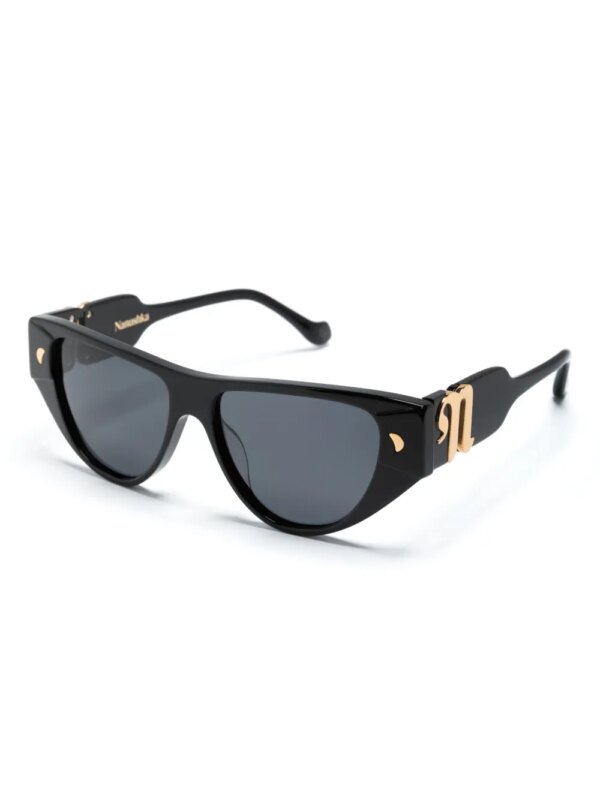 Nanushka Emme zonnebril met cat-eye montuur - Zwart