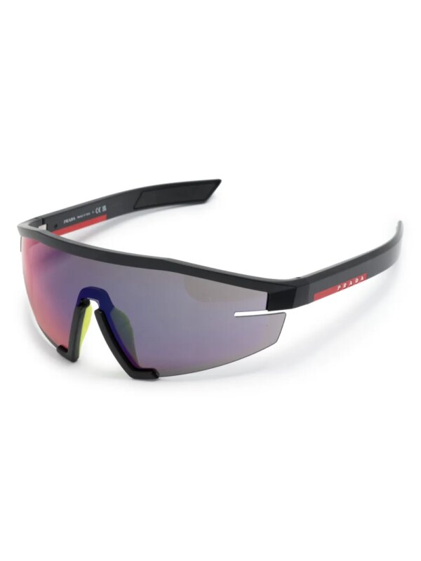 Prada Eyewear Linea Rossa zonnebril met schild montuur - Zwart