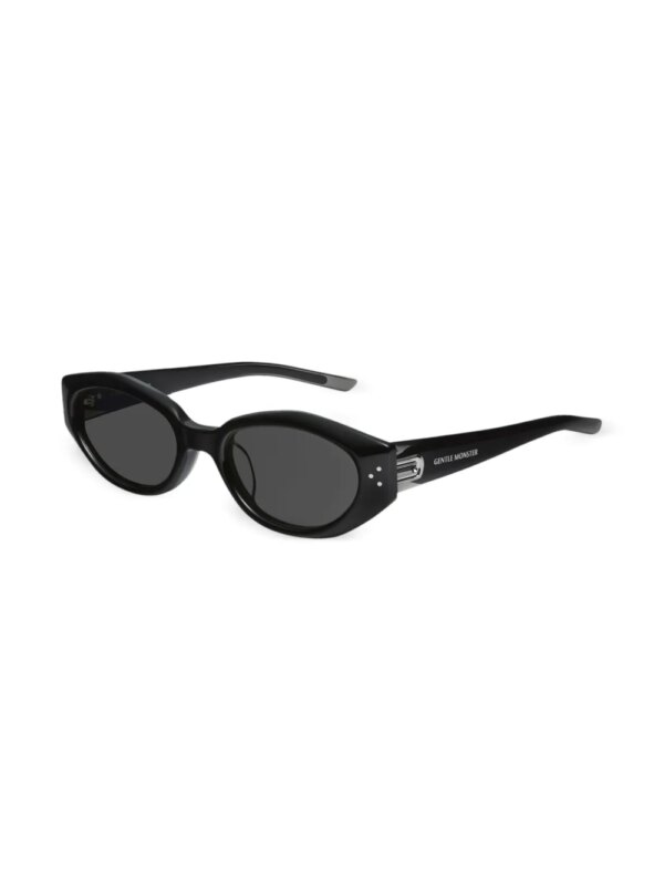 Gentle Monster Dada 01 zonnebril met cat-eye montuur - Zwart