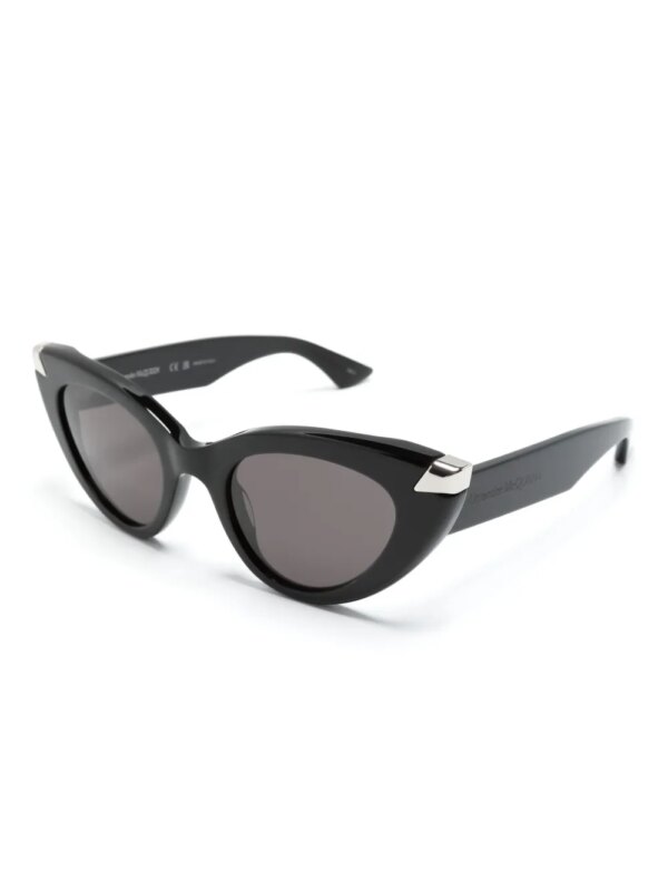 Alexander McQueen Eyewear AM0442S cat-eye zonnebril - Zwart