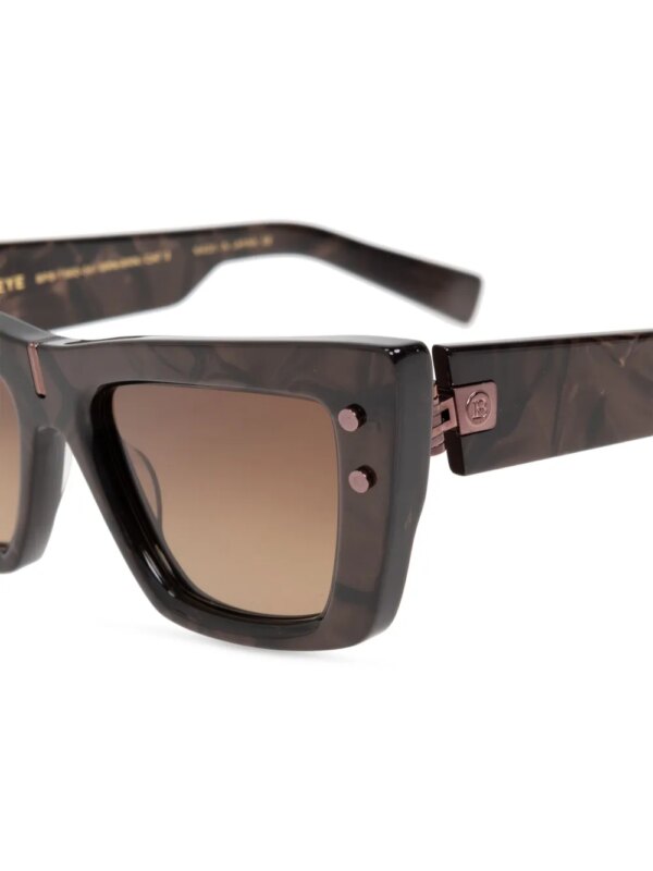 Balmain Eyewear Zonnebril met cat-eye montuur - Bruin