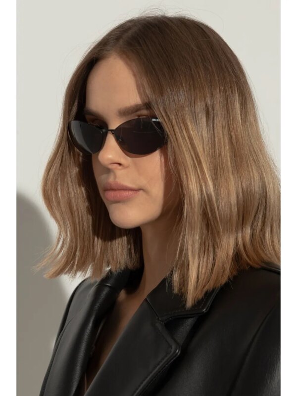 Balenciaga Eyewear Zonnebril met cat-eye montuur en logo - Zwart