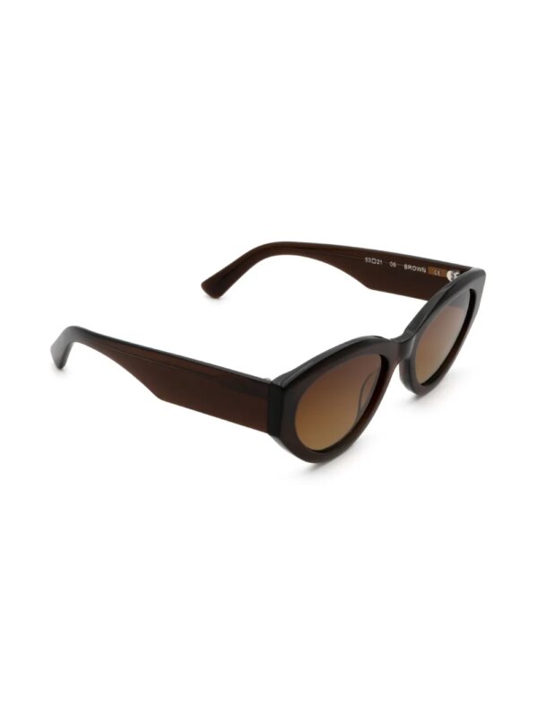 Chimi 06 zonnebril met cat-eye montuur - Bruin
