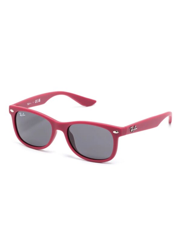 RAY-BAN JUNIOR Zonnebril met wayfarer montuur - Rood