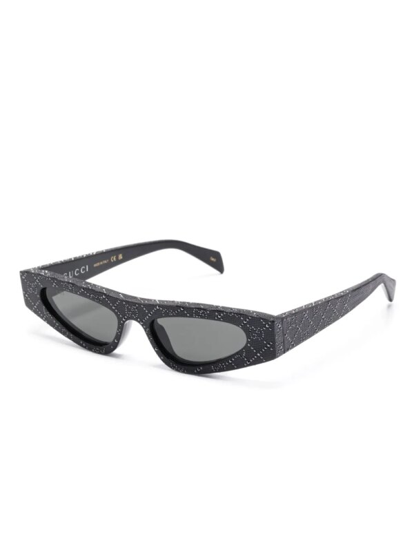 Gucci Eyewear Zonnebril met cat-eye montuur - Zwart