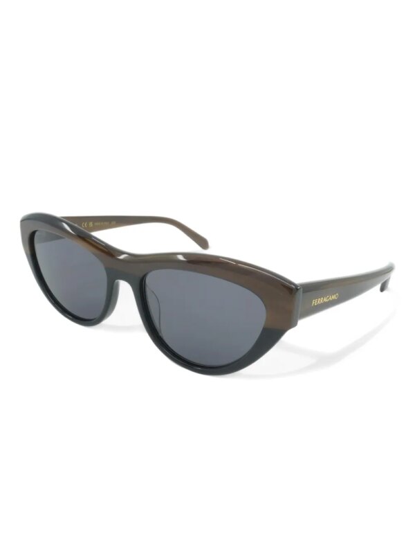 Ferragamo Eyewear Zonnebril met cat-eye montuur - Bruin