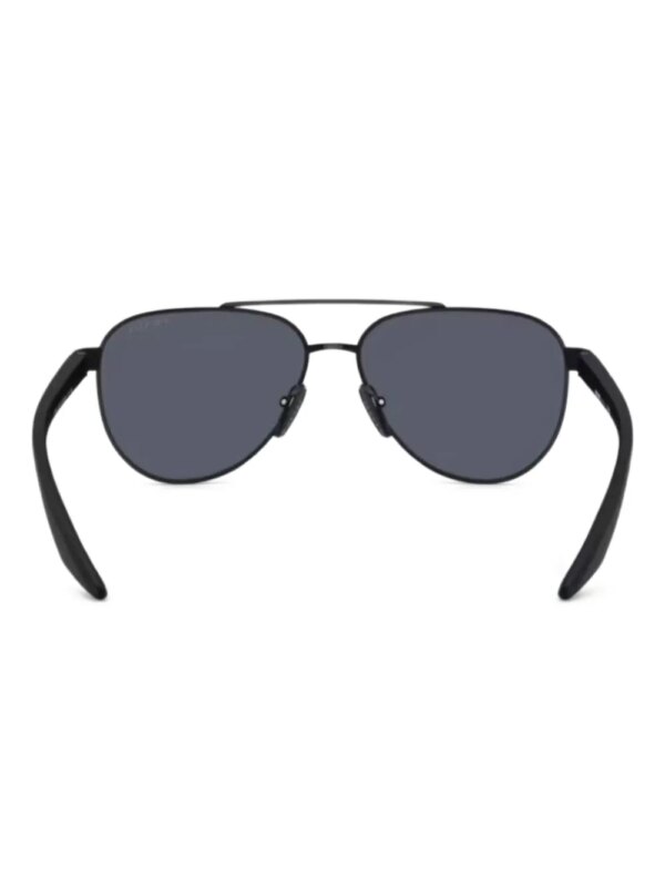 Prada Linea Rossa Zonnebril met metalen montuur - Zwart