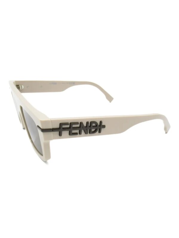 Fendi Pre-Owned 2020s zonnebril met rechthoekig montuur - Beige
