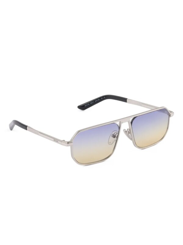 Prada Eyewear Zonnebril met gegraveerd logo - Zilver
