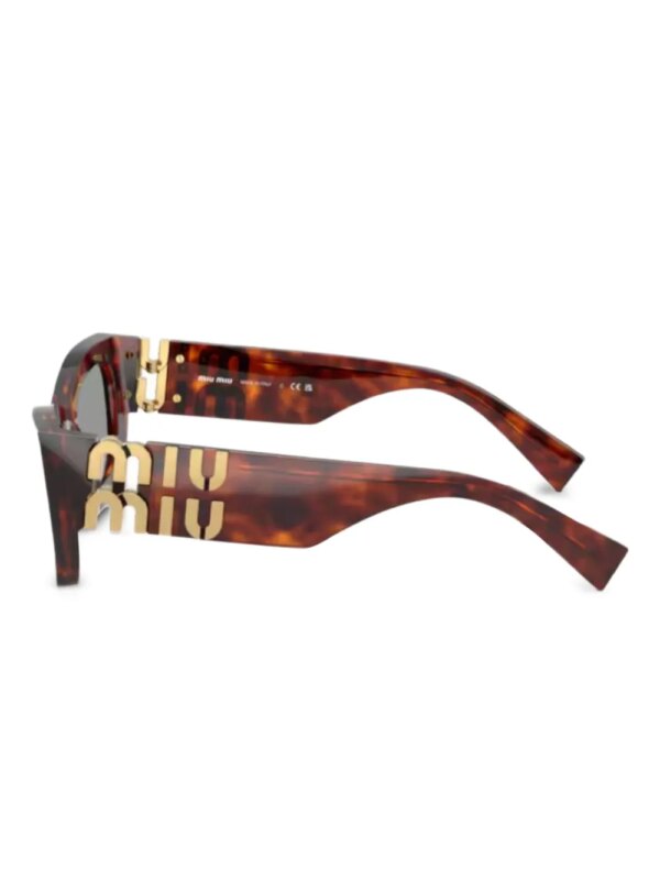 Miu Miu Eyewear Zonnebril met logo - Bruin