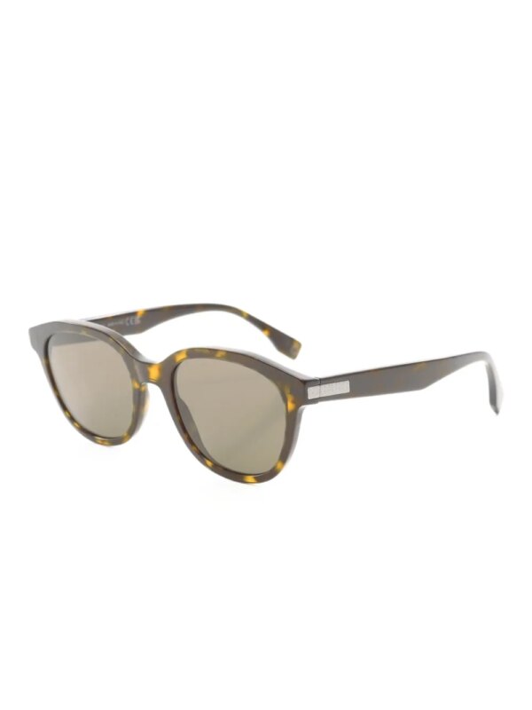 Fendi Pre-Owned 2020s zonnebril met schildpadschild-design - Bruin