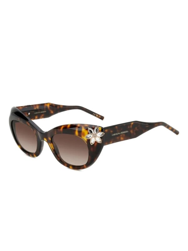Carolina Herrera Zonnebril met cat-eye montuur - Bruin
