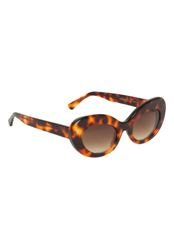 Rodebjer Sylvia zonnebril met ovalen montuur en schildpadschild design - Bruin