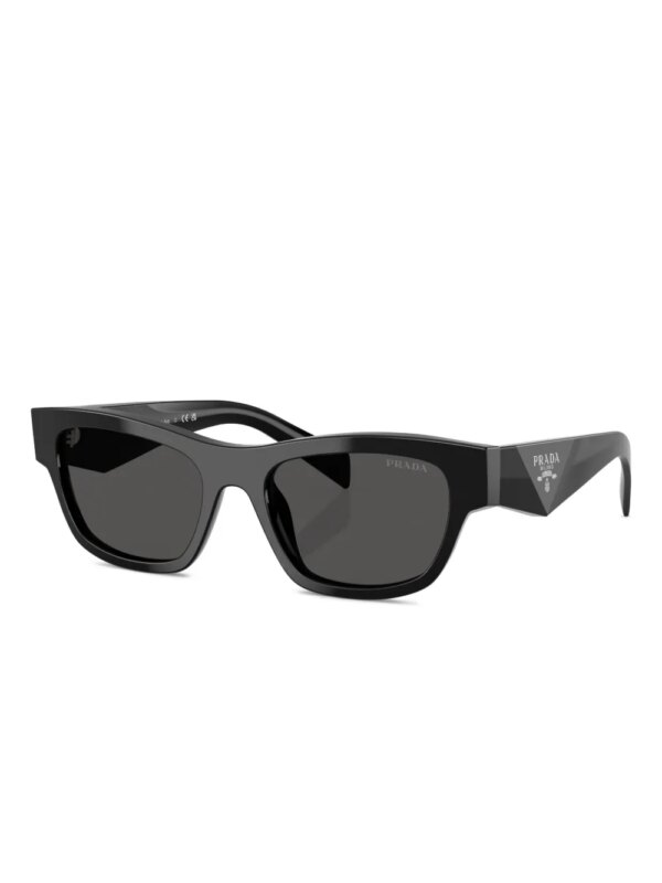 Prada Eyewear Zonnebril met logoplakkaat - Zwart