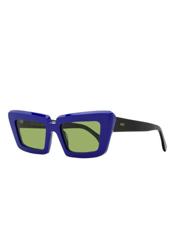 Retrosuperfuture Coccodrillo zonnebril met puntige afwerking - Blauw