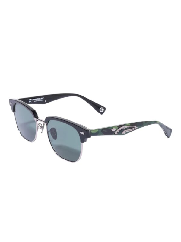 A BATHING APE® Zonnebril met haaiendetail - Zwart