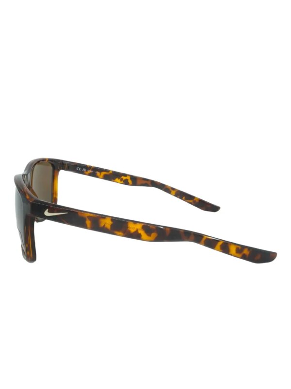 Nike Essential Endeavour zonnebril met gepolariseerd montuur - Bruin