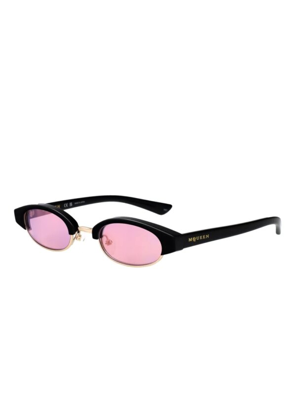 Alexander McQueen Eyewear AM0534S zonnebril met ovalen montuur - Zwart